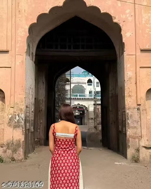 Women Maroon Floral Printed Cotton Slub A-Line Kurti – Calf Length Daily Wear Kurti